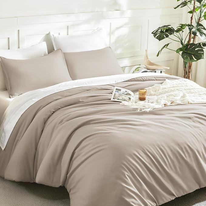 Litanika Oatmeal Comforter Queen Size, 3 Pieces Lightweight Solid Bedding Comforter Set, All Season Fluffy Bed Set (90x90In Comforter & 2 Pillowcases)