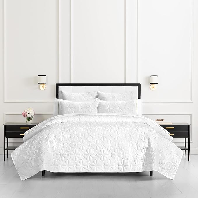 kate spade new york Spade Floral 3-Piece Full Queen Quilt Bedding Set, 100% Cotton Sateen Reversible Cover, All Season Warmth Bedding, Machine Washable, Bright White