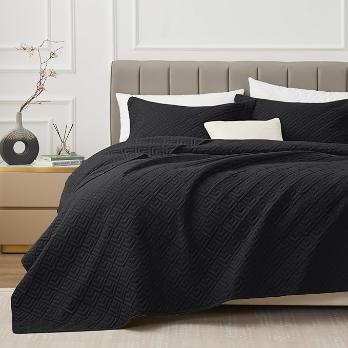 EXQ Home Quilt Set King Size Black 3 Piece,Lightweight Soft Coverlet Modern Style Squares Pattern Bedspread Set for All Season(1 Quilt,2 Pillow Shams)