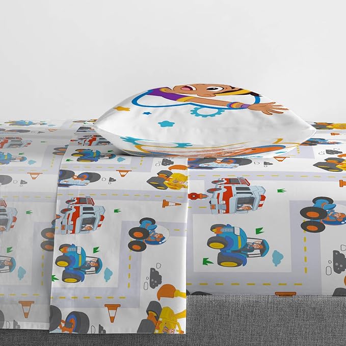 Jay Franco Kids Sheet Cartoon Set with Fitted, Flat Sheets & Pillow Cover - Ultra-Soft Bedding with Pillowcase for Room Decor, White - Blippi, 3 Piece Twin