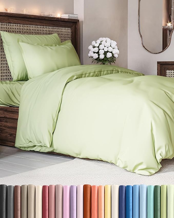 Duvet Cover Twin/Twin XL Size Set - Extra Soft Twin/Twin XL Duvet Cover 68" x 90" with 1 Pillow Sham - Hotel Luxury, Fade Free w/ Zipper Closures & Ties - Comfy, Cozy & Breathable (Light Sage Green)