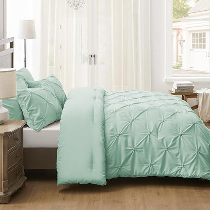UNIKOME Queen Comforter Set Sage Green - Ultra Soft Boho Pintuck Down Alternative Bedding Set for All Seasons, 3 Pieces Lightweight Warm Pinch Pleat Bed Set with Comforter, 2 Pillowcases