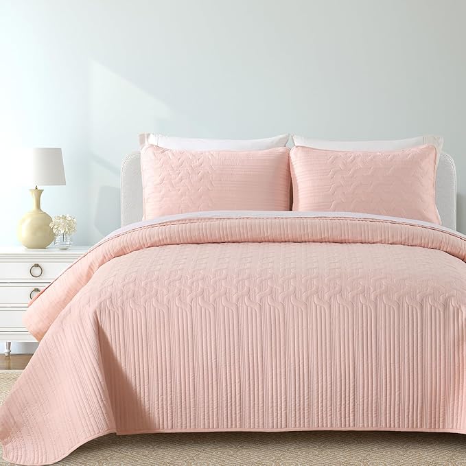 Yiran Blush Pink Quilt Set King Size, 3 Piece Reversible Bedspreads Bedding Set, Fall Wave Striped Pattern Coverlet for All Season with 2 Pillow Shams (King, 106x96 Inch)
