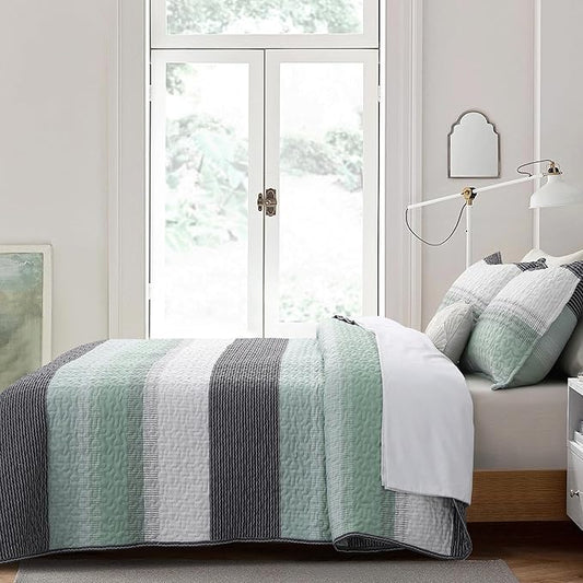 DURLENGEN Quilt Set Queen Size 3Pcs,Soft Microfiber Lightweight Bedspread,White & Green Striped Geometric Pattern Coverlet for All Season Layering(Queen 90x96,Mint Green)