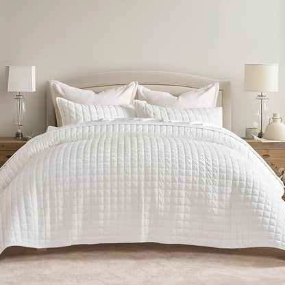 RECYCO Luxury Velvet Quilt Set King Size Bedding Sets, Ultra Soft Velvet Comforter Set, Lightweight Channel Box Stitch Oversized Bedspread Coverlet for All Season, with 2 Shams, Bright White