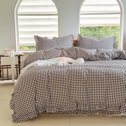 NSNLGSGC Mocha Ruffle Gingham Comforter Set Queen, Pre-Washed Ruffled Coffee Plaid Checked Comforter Bedding, 3 Pieces Vintage Farmhouse Grid Bedding Set(Mocha Gingham, Queen)
