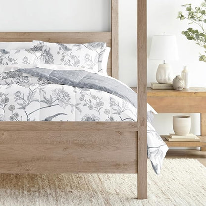 LINENS & HUTCH Comforter Set Patterned Microfiber All Season Down-Alternative Ultra Soft Bedding in Molly Botanicals - King/Cal-King Molly Botanicals Light Blue