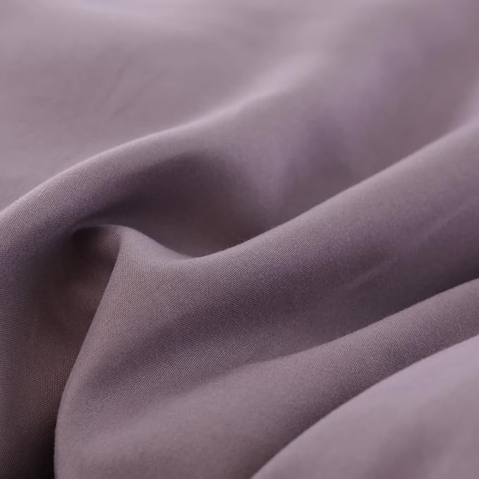 ROSGONIA Oversized Queen Comforter Dusty Purple, 3pcs (1 Comforter & 2 Pillowcases) Lightweight Oversized Queen Comforter Sets Bedding Blanket Quilts
