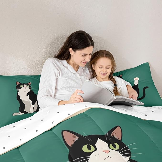 Erosebridal Kitten Quilt Insert Toddler Size Cartoon Cat Bedding Set for Kids Boys Girls Retro Kawaii Cute Green Black Comforter Warm Soft Comforter Set