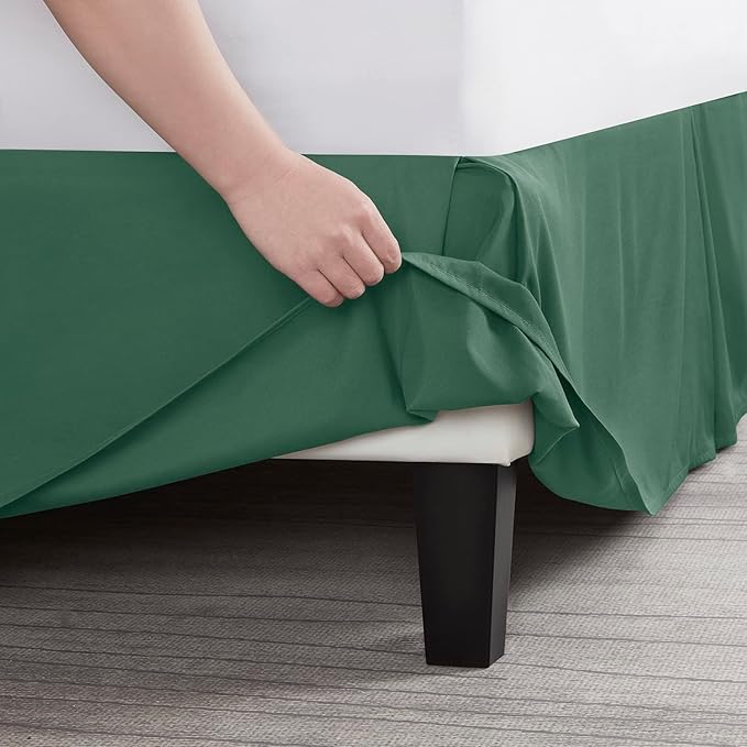 Nestl Hunter Green Full XL Bed Skirt - Full XL Size Bed Skirt 14 Inch Drop - Brushed Microfiber Bed Skirts - Hotel Quality Pleated Bed Skirt - Shrinkage & Fade Resistant