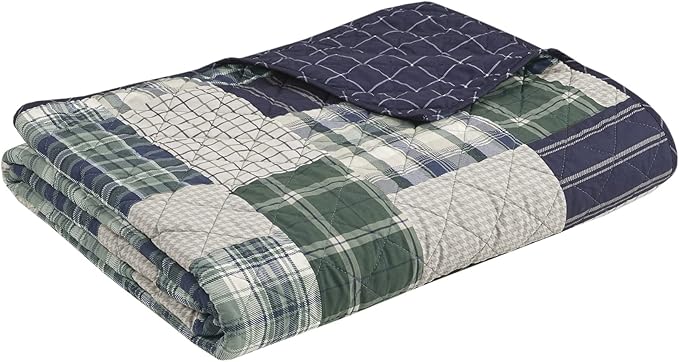 Madison Park Reversible Quilt Cabin Lifestyle Plaid Design - All Season, Breathable Coverlet Bedspread Bedding Set, Matching Shams, King/Cal King(104"x94"), Green/Navy 3 Piece