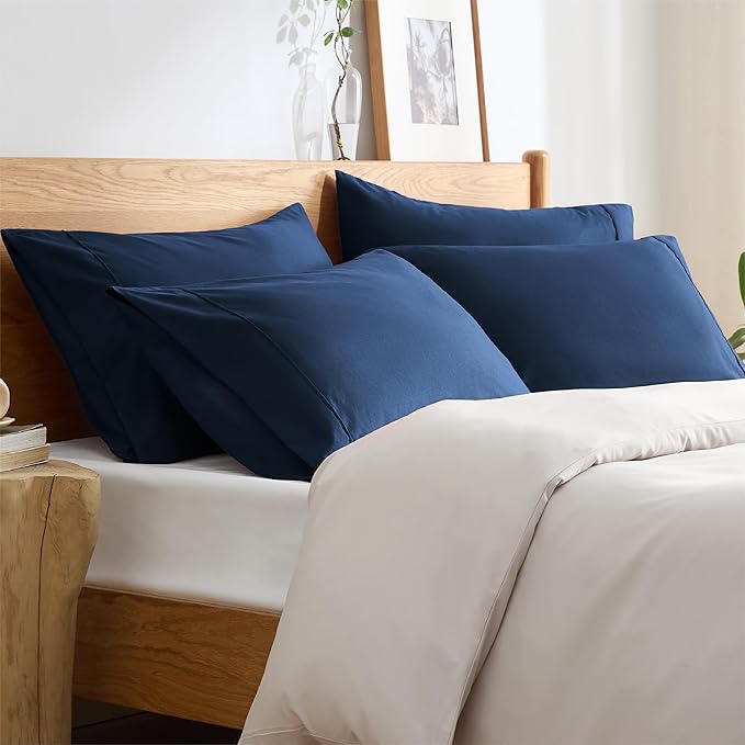 Bedsure Pillow Cases Standard Size Set of 4 - Navy Brushed Microfiber Pillowcases 4 Pack, Super Soft and Cozy Pillow Case Covers with Envelope Closure for Kids, Wrinkle, Fade Resistant, 20x26 Inches