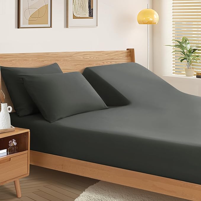 SiinvdaBZX Split Top King Fitted Sheet Only for Adjustable Bed, Ultra-Soft Microfiber 34 Inch Top Split Head Sheets Half Split King Bottom Sheet, Fits 14" -16" Deep Pocket, Charcoal Black