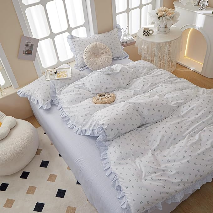 VM VOUGEMARKET Blue Floral Printed Comforter Set with Ruffle,Lightweight Reversible Romantic Girls Flower Bedding Comforter for Spring -Full Size,80"x90"