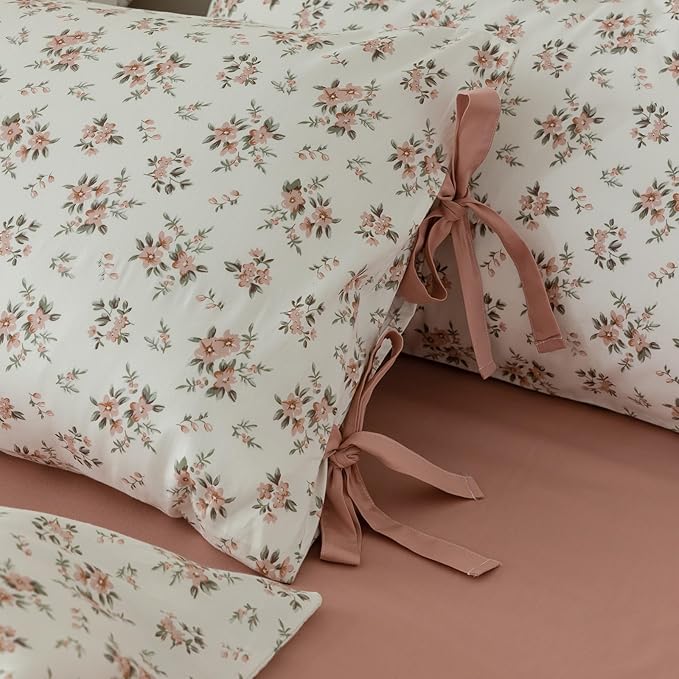 VM VOUGEMARKET Queen Comforter Set,Cottagecore Bedding Set,1 Peach Pink Flower Comforter with 2 Bowknot Pillowcases for All Seasons(3pcs,Queen)