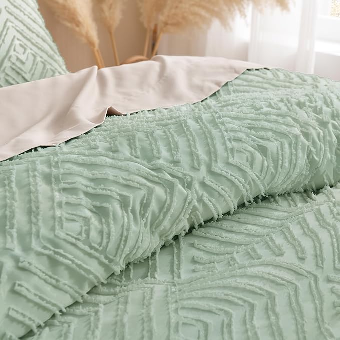 Andency Comforter Oversized King Size Set 120"x98", 3 Pieces Sage Green Soft Boho Bedding Set & Collections, All Season Farmhouse Tufted Fluffy Bed Set (1 Comforter, 2 Pillowcases)