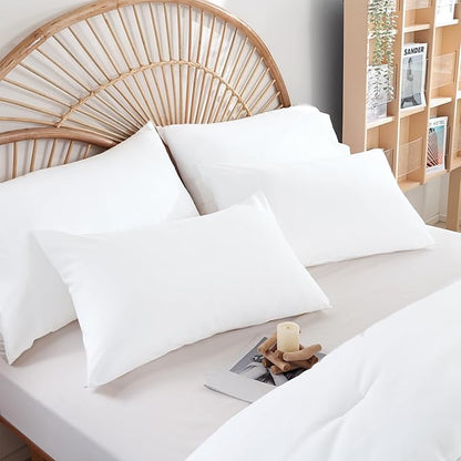 weigelia King Size Comforter Set Soft Microfiber 3 Piece Comforters Set for Men, Women and Girls White Lightweight Alternative Comforter for All Season (1 Comforter, 2 Pillowcases)