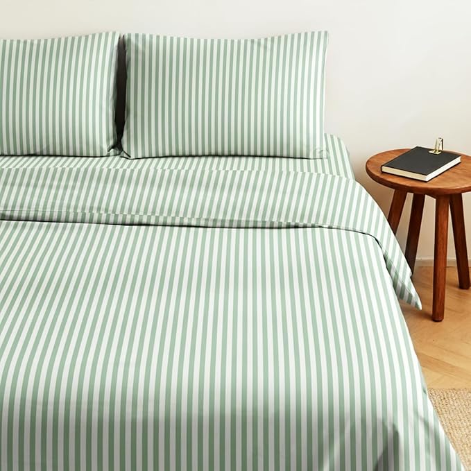 Striped Comforter Set Queen Size Green White Wide Stripes Pattern Bedding Set for All Season Soft Fluffy Down Alternative Comforter 3 Pieces, 100% Microfiber, 2 Pillowcases