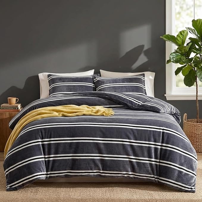 Bedbay Grey Striped Bedding Comforter Set Queen Size Luxury Velvet Fleece Comforter Set 3 Pcs Fluffy Plush Flannel Bedding Set Cozy Reversible Fleece Soft Warm Shaggy Faux Fur Bed Set All Season