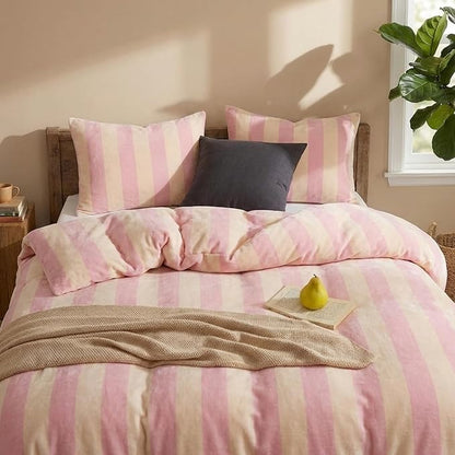 Bedbay Pink Striped Comforter Set King Size Luxury Velvet Comforter Set Cozy Reversible Fleece Soft & Warm Fluffy Flannel Bedding Blush Yellow Stripes Pattern King Bed Set 3 Pcs with Pillowcases