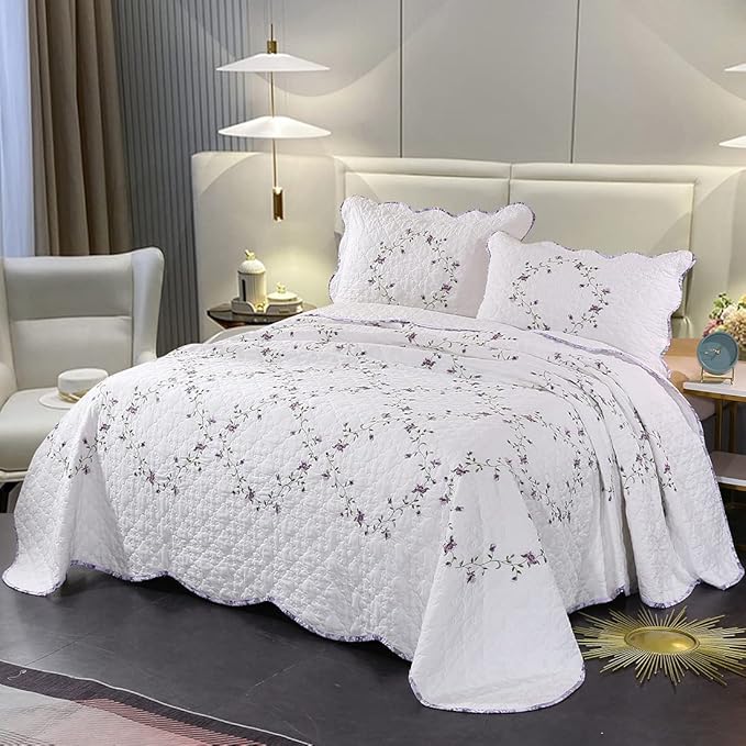 vctops 3-Piece Elegant Floral Embroidered Bedspread Coverlet Set King Size 100% Cotton Reversible Patchwork 1 Quilt and 2 Pillow Shams (Purple,King)