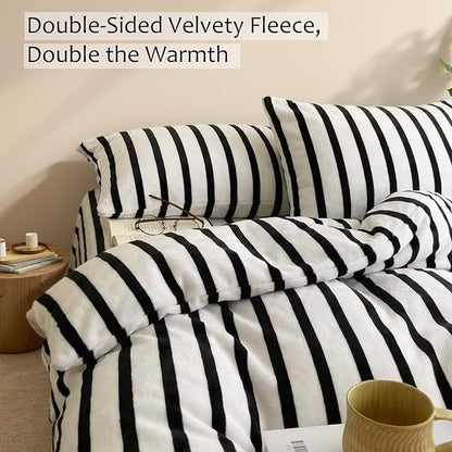 Bedbay Striped Comforter Set Fluffy Fleece King Size Comforter Set Black White Striped Bedding 3 Pcs Ultra Soft Plush Flannel Velvet Fuzzy Bedding Set Stripes Pattern Queen Bed Set for All Seasons