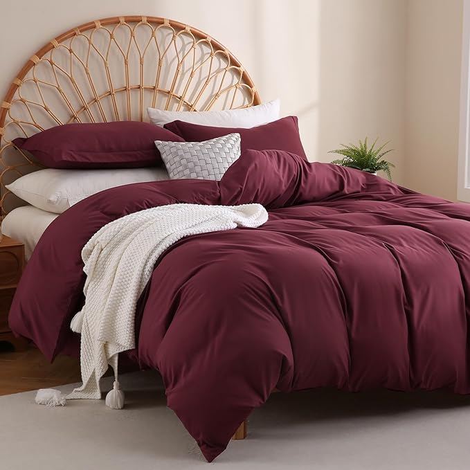 JSD Burgundy Duvet Cover Set Twin Size, 2 Piece Microfiber Kids Duvet Cover with Pillow Sham, Zipper Closure, Comforter Not Included