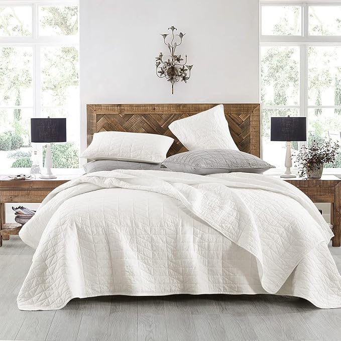 HORIMOTE HOME Quilt Set Twin Size, Stone-Washed Chic Rustic Cream White Coverlet with Classic Triangle Stitched Pattern, Ultra Soft Lightweight Quilted Bedspread for All Season, 2 Pieces