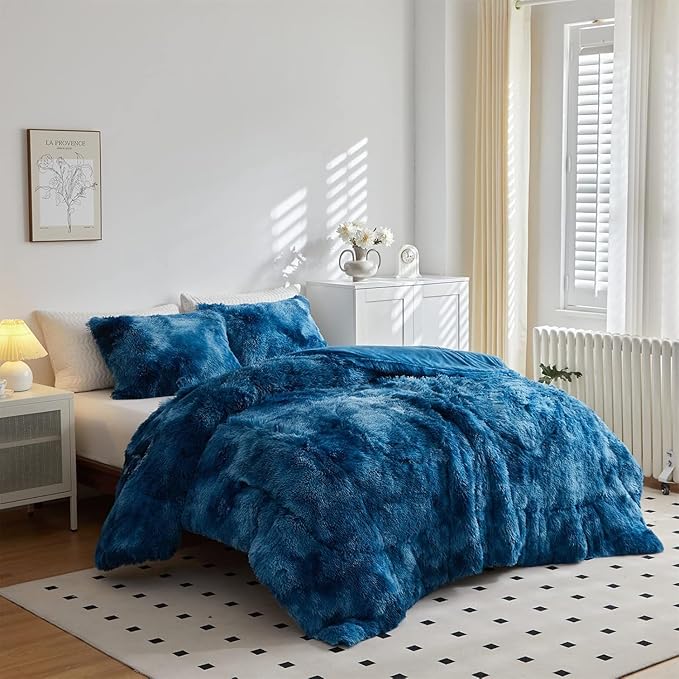 Wajade Faux Fur Plush White Comforter Set Fluffy Fuzzy Shaggy Bedding Set - 3PC Full/Queen Microfiber Soft Warm Quilt Set (Tie Dye Blue White, King)