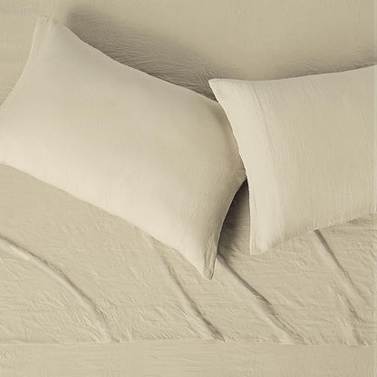 Amazon Basics Queen Bed Sheet, 4-Piece Bedding Set, Double Brushed Microfiber, Ultra Soft, Easy Care, Beige