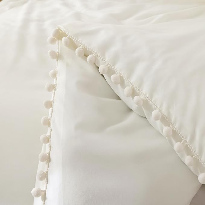 YIRDDEO Ivory Twin Ball Pom Fringe Design Comforter Set 2pcs, White Comforter Boho Aesthetic Luxurious Full Bedding Set, Vintage Ultra Soft Microfiber Comforter Set (1 Comforter, Only 1 Pillowcase)