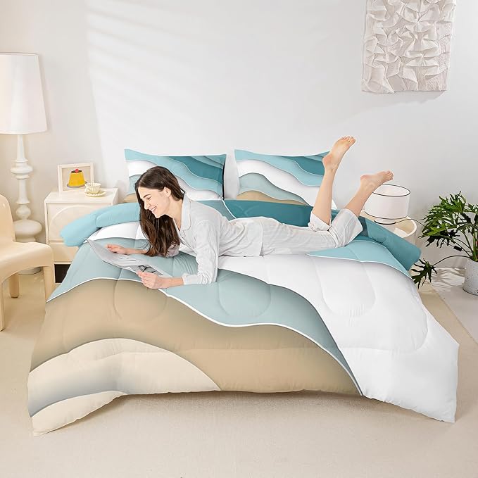 Abstract Ombre Comforter Set Ocean Waves Bedding Set Decor Blue Sea and Beach Quilt Set Tropical Summer Contemporary Duvet Insert Teens Kids Adults Room Decor 2pcs Twin Size