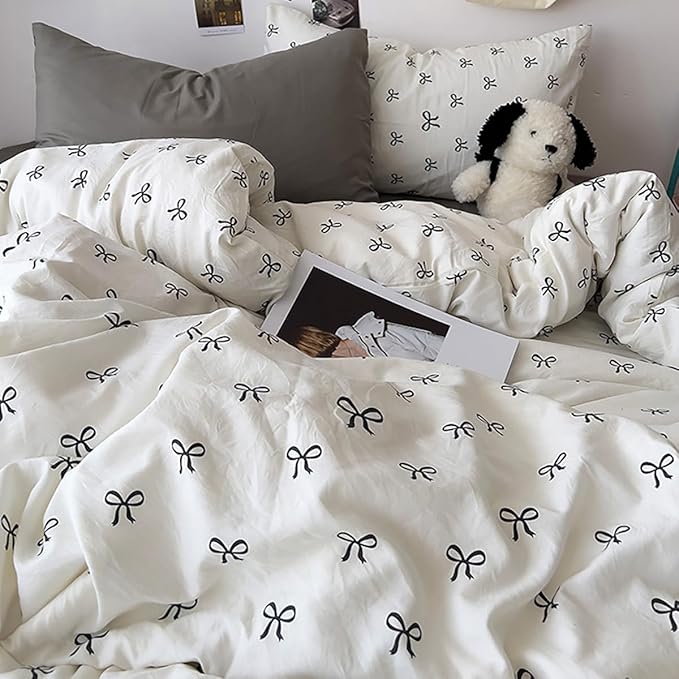 White Twin Comforter Set - Black Bow Quilt Bedding Set 2 Pieces, Comforter Set Twin Size, Soft & Lightweight Comforter(68‘’ x 90‘’) for Girl All Season & 1 Pillowcase(30‘’x20‘’)