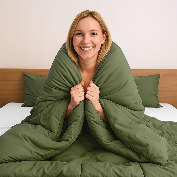 Pure Bedding Duvet Cover Full Size - 3 Pieces Extra Soft Bedding Set, Includes 1 Duvet Cover 80x90 Inches with Zipper Closure & 2 Pillow Shams, Comforter Not Included, Olive Green