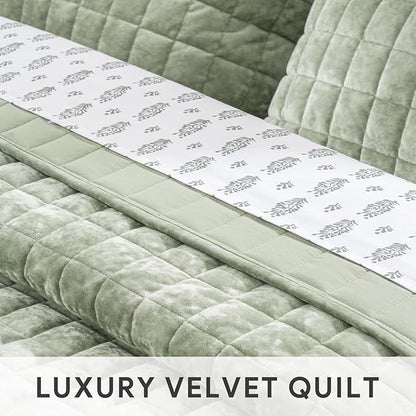 RECYCO Luxury Velvet Quilt Set King Size Bedding Sets, Ultra Soft Velvet Comforter Set, Lightweight Channel Box Stitch Oversized Bedspread Coverlet for All Season, with 2 Shams, Sage Green
