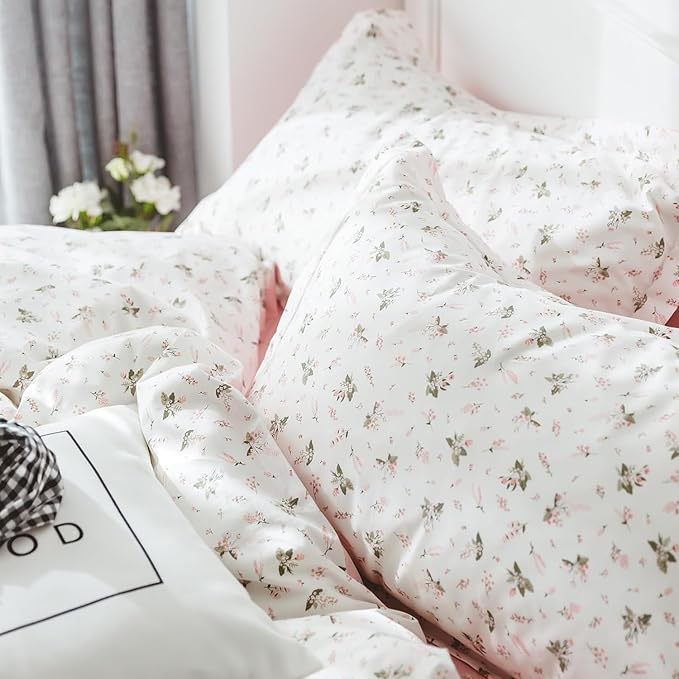 VM VOUGEMARKET Pink Flower Comforter Set Twin 3 Pcs White Farmhouse Floral Botanical Pattern Comforter Set, All Season Soft & Lightweight Comforter for Girls Women 68"x90"