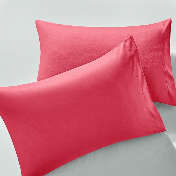 MILVOWOC 2Pcs Brushed Microfiber Queen Pillowcases - 20 x 30 Inch, Hot Pink Pillow Case Set Non Slip Envelope Pillow Cover with Moisture Absorption and Anti-Wrinkle