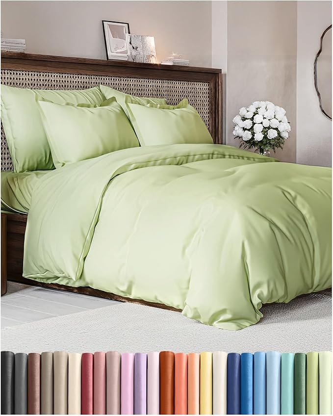 Duvet Cover King Size Set - Extra Soft King Duvet Cover 104" x 90" with 2 Pillow Shams - Hotel Luxury, Easy Care & Fade Free with Zipper Closures & Ties - Comfy, Cozy & Breathable (Light Sage Green)