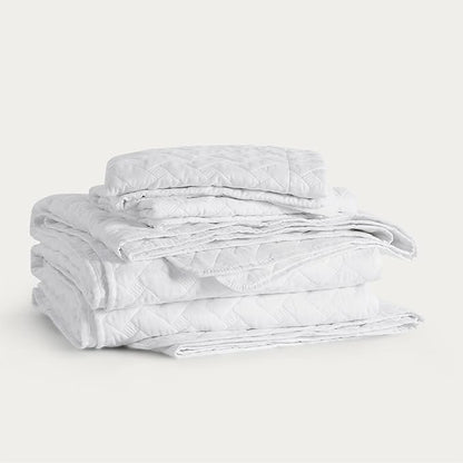 Bedsure Quilts Queen Size - Lightweight Bedspreads Queen Size with Basket Weave Pattern, Soft Quilt Bedding Set, White Comforter Set Coverlet for All Seasons with 2 Pillow Shams (90" x 96") | Skin-Friendly Soft, All-Season Comfort, Breathable, Lightwei...