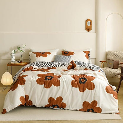 KAREVER Pumpkin Floral Comforter Full White with Pumpkin Flower Bedding Set 3 PCs Comforter Set Full Size Comforter (80x90 Inches) with 2 Pillowcases (26x26 inches)