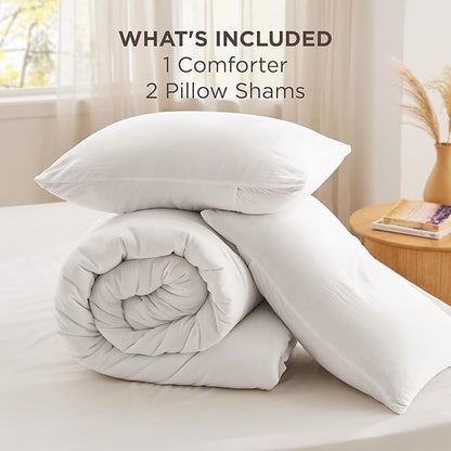 Bedsure Full Size Comforter Set White, Soft Prewashed Full Bedding, Quilted Comforter with Clover Design, Down Alternative Comforter for All Seasons, 3 Pieces Bed Set with 2 Pillow Shams