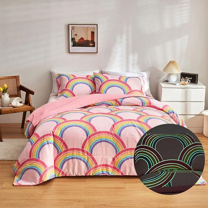 Feelyou Rainbow Glow in The Dark Comforter Set for Girls Kids Full Pink Rainbow Bedding Set Super Soft Colorful Stripe Mermaid Scales Comforter Baby Girl Bedroom Pink Decor Bedding Quilted Duvet