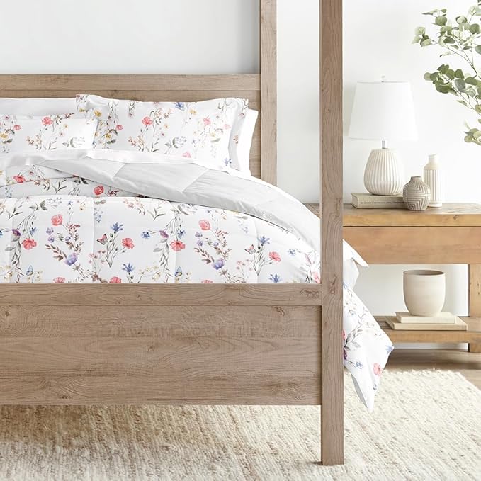 LINENS & HUTCH Comforter Set Patterned Microfiber All Season Down-Alternative Ultra Soft Bedding in Meadow Floral Stripe - Twin/TwinXL Meadow Floral Stripe Pink