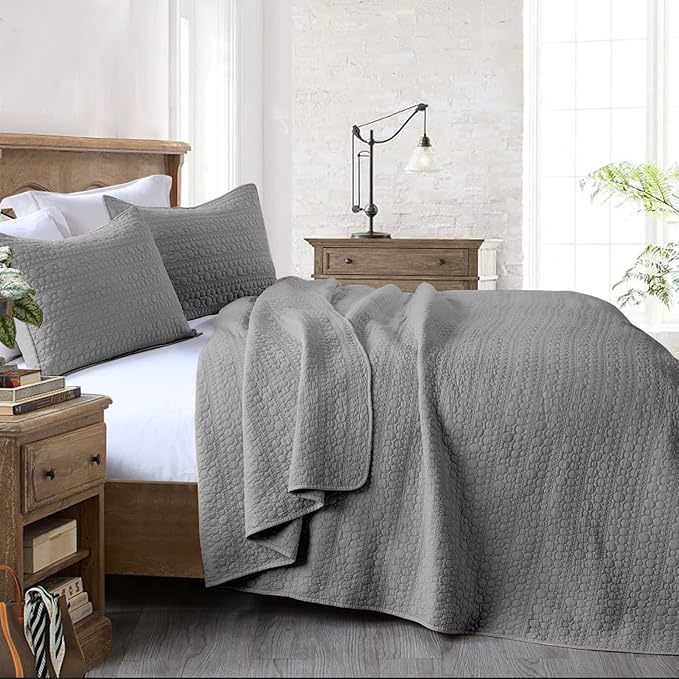 HORIMOTE HOME Quilt Set Twin Size Grey, Classic Geometric Spots Stitched Pattern, Pre-Washed Microfiber Chic Rustic Look, Ultra Soft Lightweight Quilted Bedspread for All Season, 2 Pieces