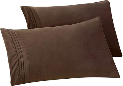 Elegant Comfort Solid Pillowcases 1500 Premium Hotel Quality Microfiber - Smooth Weave, Wrinkle and Stain Resistant, Easy Slip-On, 2-Piece Set, Standard/Queen Pillowcase, Brown