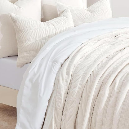 EVERGRACE Luxury Ruched Velvet Quilt King Size, Ultra Soft Bedspread Coverlet Set, Lightweight Velvet Comforter, Quilted Bedding Cover with 2 Matching Shams for All Season, Ivory White