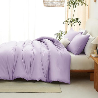 CozyLux Lavender King Size Comforter Set, 3 Pieces Light Purple Solid Breathable Quilted Bedding Sets, Luxury Fluffy Soft Bed Set with Down Alternative Comforter and 2 Pillowcases for All Season