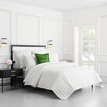 kate spade new york Noel Full/Queen Quilt Bedding Set, 200 Thread Count and 100% Cotton Cover, All Season 3 Piece Reversible Bedding Set, Machine Washable, Marshmallow