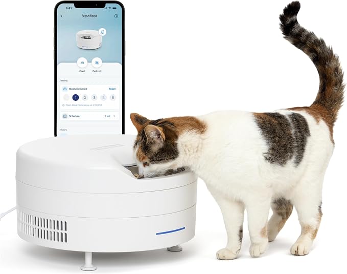 PetSafe FreshFeed Refrigerated Automatic Wet Food Feeder, 6 Meals, White | 40F Dual Semiconductor Cooling, Keeps Wet Food Fresh, Automatic 6-Meal Rotating Tray, App-Controlled Scheduling
