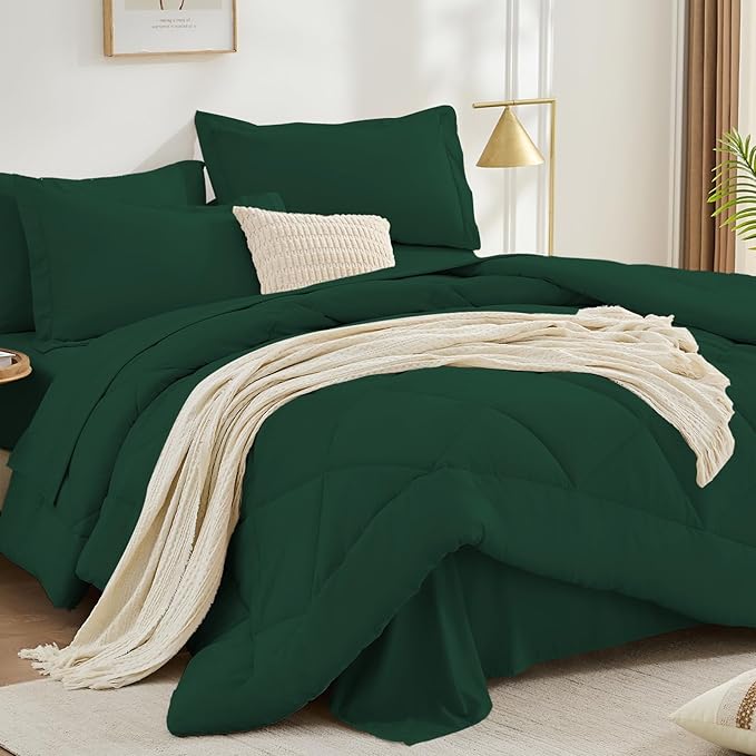 FUANNA 7 Pieces King Size Comforter Set, All Season Bed in a Bag King Size, Luxury Soft Bedding Sets with Comforter, Flat Sheet, Fitted Sheet, Pillowcases & Pillow Shams, Emerald Green